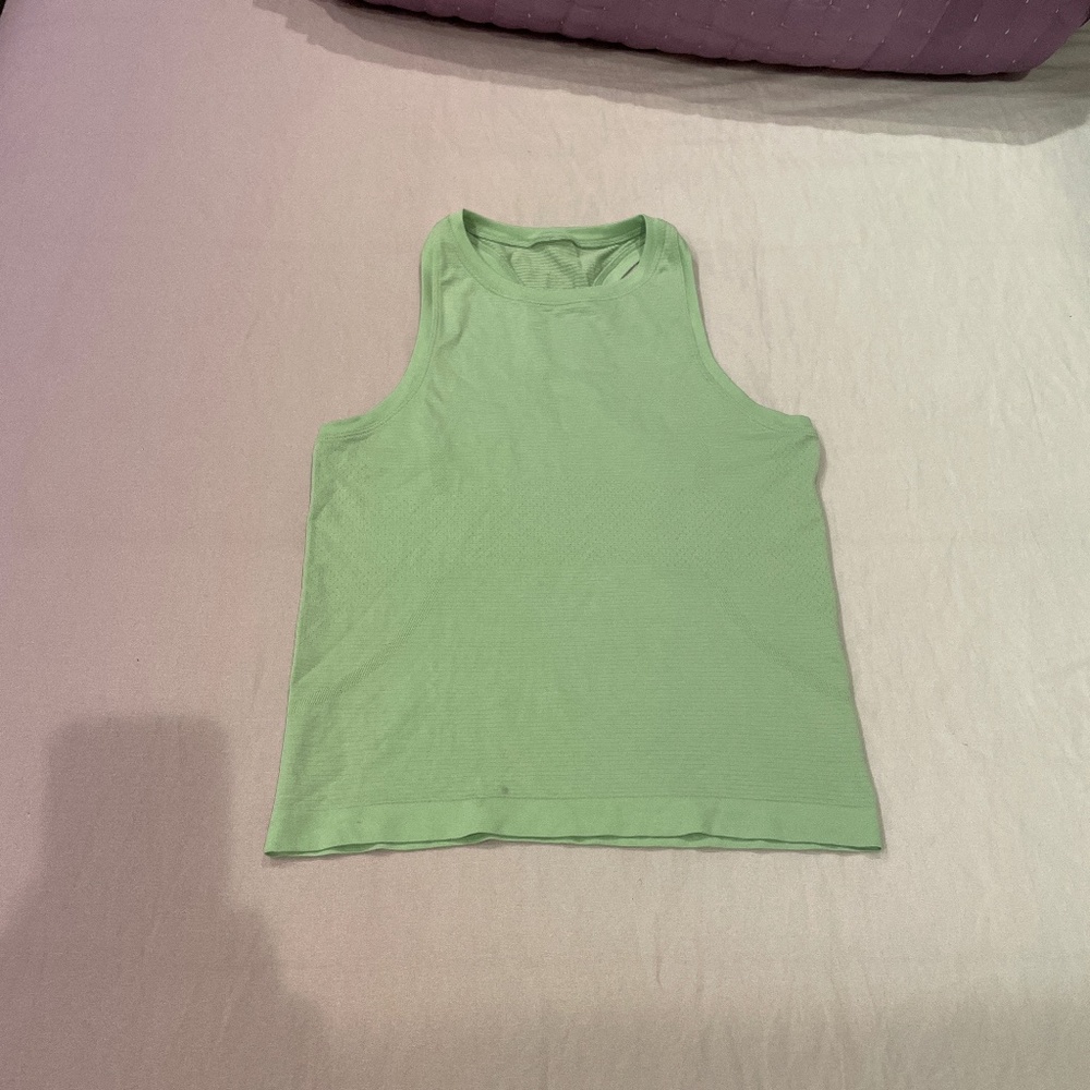 Lululemon Swiftly Tech racer back race length